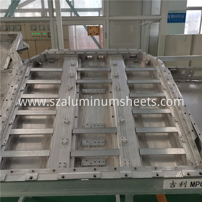 Aluminum Battery Tray05